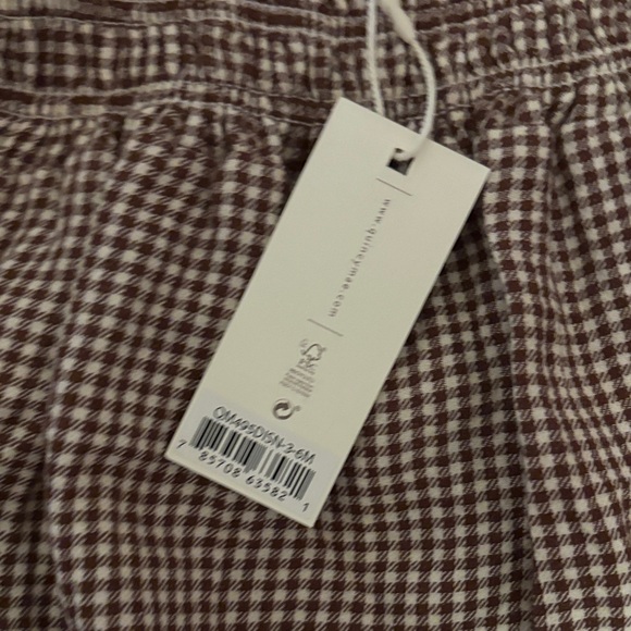 Quincy Mae baby girl bodysuit - Picture 2 of 6